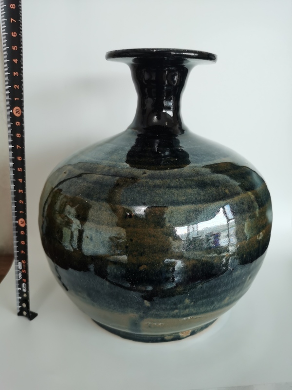古玩陶瓷明代?窯變黑釉撇口瓶(超大)拍賣,當(dāng)前價(jià)格3888元