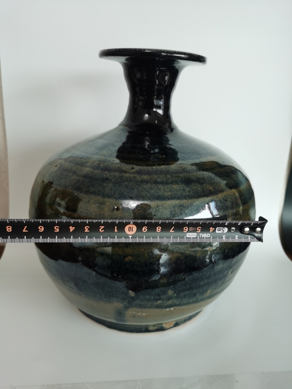 古玩陶瓷明代?窯變黑釉撇口瓶(超大)拍賣,當(dāng)前價(jià)格3888元