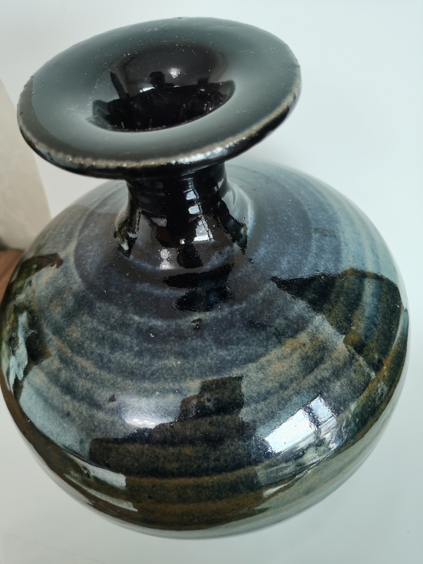 古玩陶瓷明代?窯變黑釉撇口瓶(超大)拍賣,當(dāng)前價(jià)格3888元