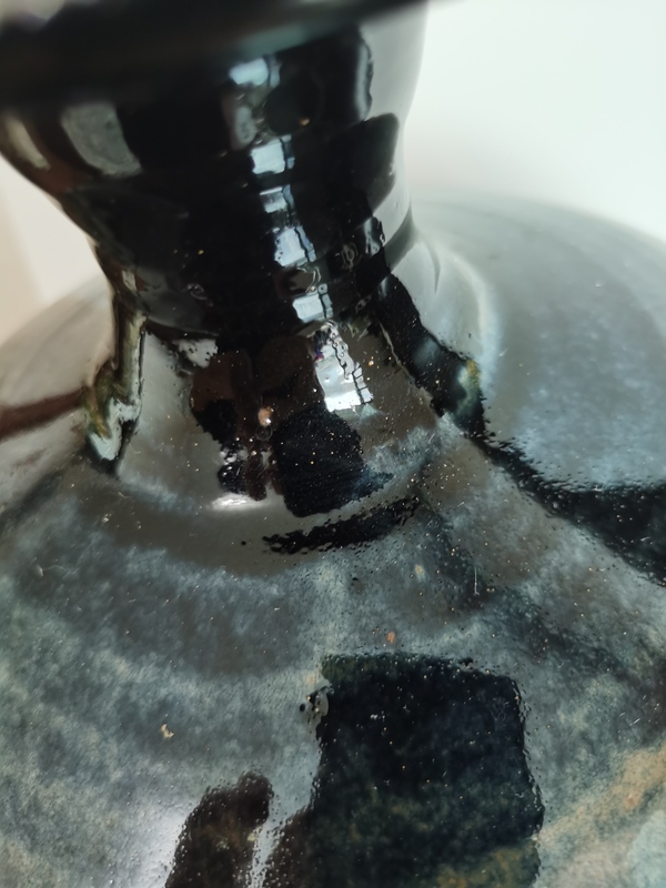 古玩陶瓷明代?窯變黑釉撇口瓶(超大)拍賣,當(dāng)前價(jià)格3888元
