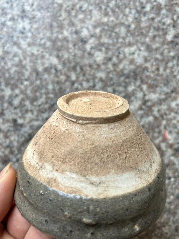 古玩陶瓷宋元 青釉盞拍賣,當(dāng)前價格355元