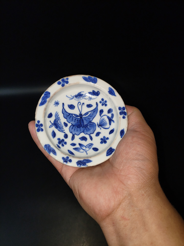 古玩陶瓷【咸豐】青花花蝶紋高足洗【傳世佳品】拍賣，當(dāng)前價格0元