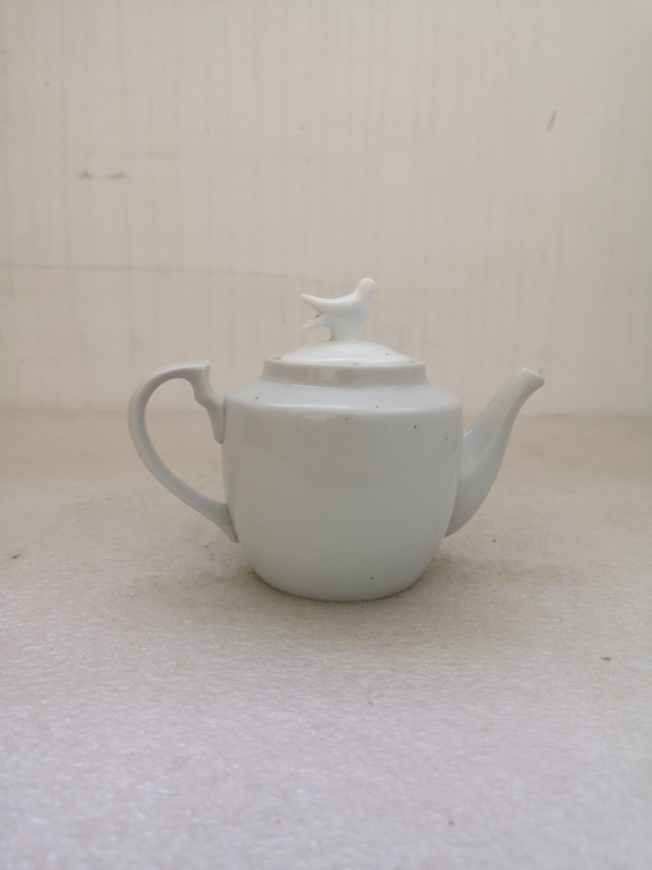 古玩陶瓷花鳥紋執(zhí)壺拍賣,當前價格220元