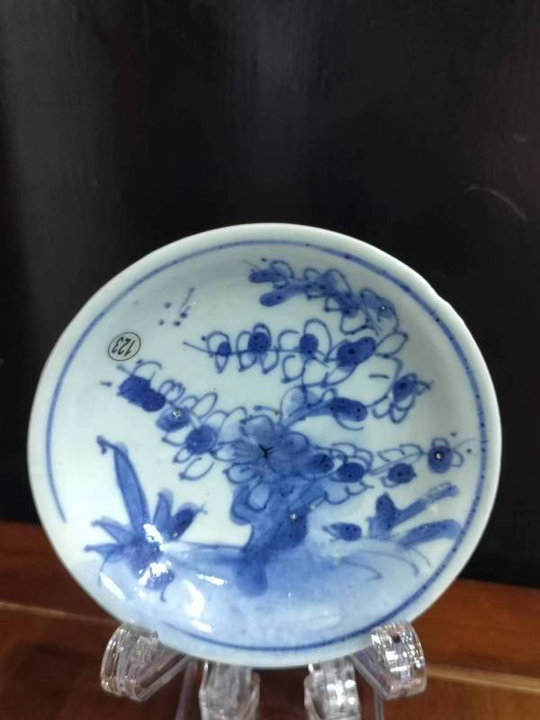 古玩陶瓷清康熙外紫金釉?xún)?nèi)青花青花杯盤(pán)拍賣(mài)，當(dāng)前價(jià)格1888元