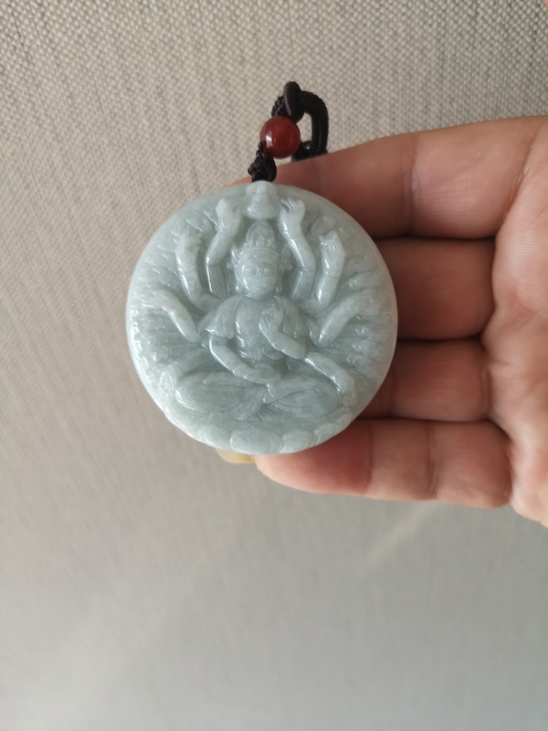 古玩玉器天然翡翠雕“千手觀音”牌拍賣,當(dāng)前價(jià)格680元