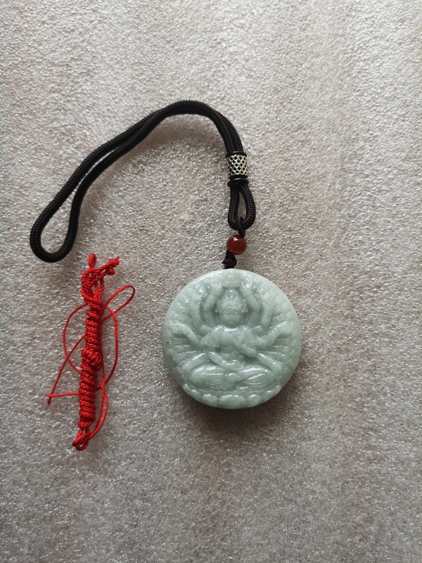 古玩玉器天然翡翠雕“千手觀音”牌拍賣,當(dāng)前價(jià)格680元