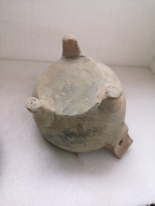 古玩陶瓷灰陶鼎拍賣,當前價格580元