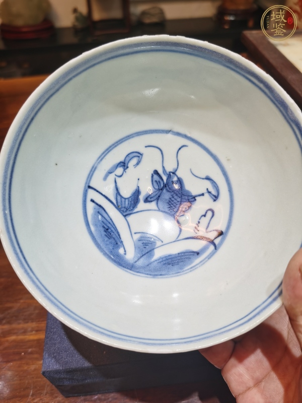 古玩陶瓷鳳紋魚紋青花碗真品鑒賞圖