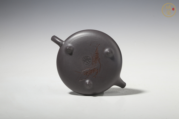 古玩陶瓷當代·王文娟制天青泥刻蝦紋石瓢壺真品鑒賞圖