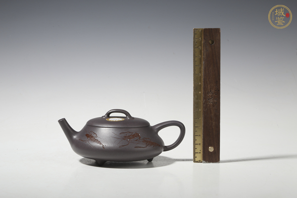 古玩陶瓷當代·王文娟制天青泥刻蝦紋石瓢壺真品鑒賞圖