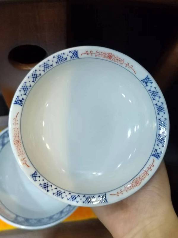 古玩陶瓷民國開窗亭臺樓閣花卉紋青花蓋碗拍賣,當前價格450元