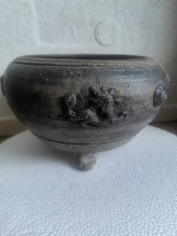 古玩陶瓷龍紋陶爐拍賣,當前價格800元