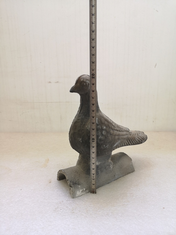 古玩陶瓷灰陶鴿子建筑構件拍賣,當前價格198元
