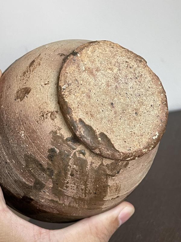 古玩陶瓷醬釉盤口瓶拍賣,當前價格3800元