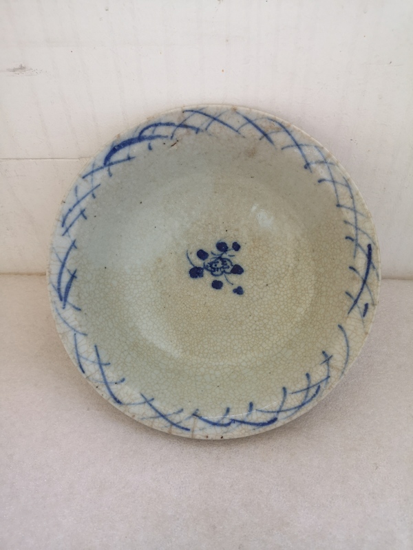 古玩陶瓷哥釉青花碗拍賣,當前價格680元