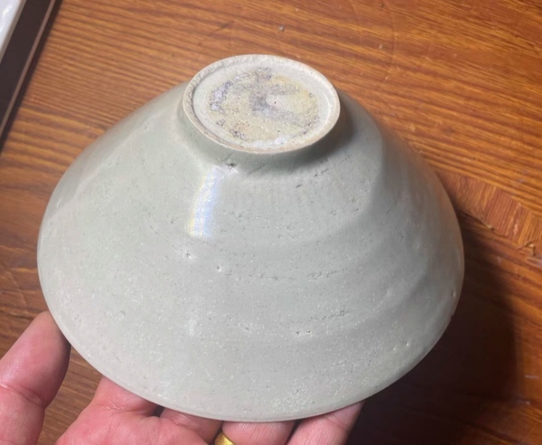 古玩陶瓷湖田碗拍賣，當(dāng)前價格2200元