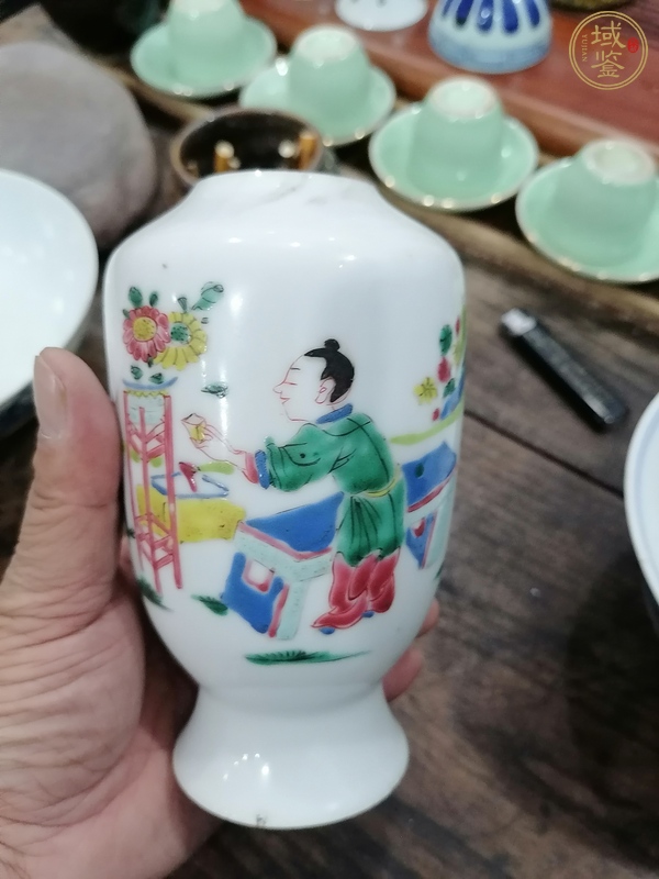 古玩陶瓷粉彩太白醉酒撇口瓶真品鑒賞圖