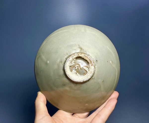 古玩陶瓷五代耀州窯青釉斗笠盞拍賣,當前價格36000元