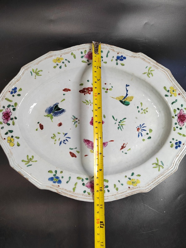 古玩陶瓷粉彩蝴蝶花卉紋盤拍賣,當前價格1999元