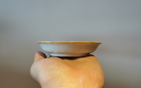 古玩陶瓷清晚期粉彩花卉紋調(diào)色洗（文房）拍賣(mài)，當(dāng)前價(jià)格0元
