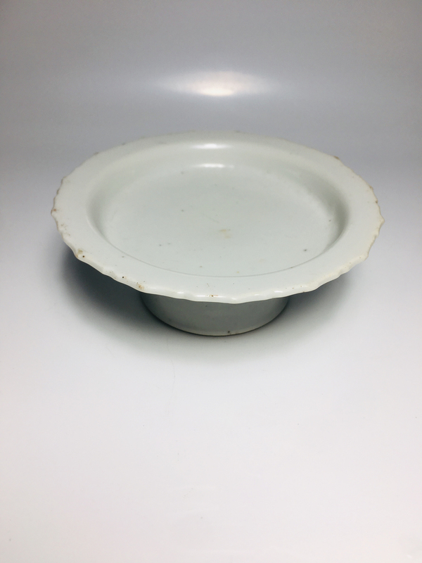 古玩陶瓷甜白釉花口高足洗拍賣,當(dāng)前價(jià)格888元