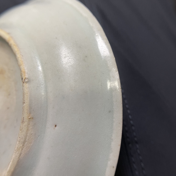 古玩陶瓷明中期花卉紋青花盤拍賣,當前價格1600元