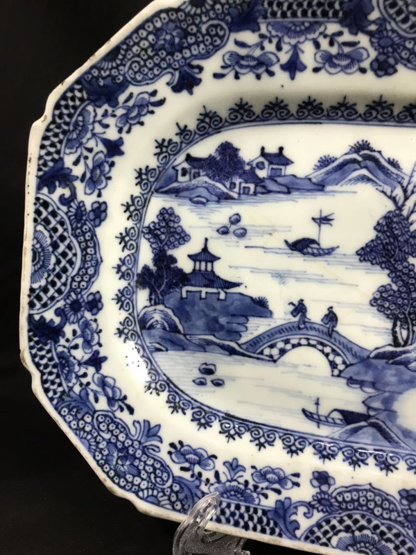 古玩陶瓷清乾隆青花亭臺樓閣山水紋方盤拍賣,當前價格1588元