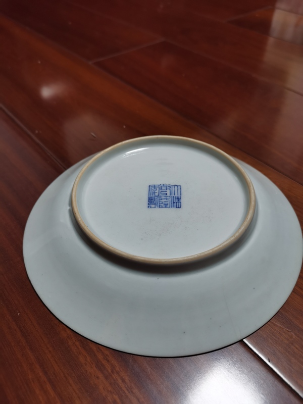 古玩陶瓷清乾隆霽藍釉描金瓜蝶連綿盤拍賣,當前價格5000元