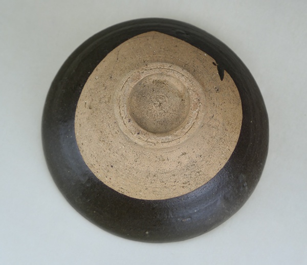 古玩陶瓷名窯.元代耀州窯茶葉末釉大碗（1279-1368）拍賣，當(dāng)前價(jià)格3999元