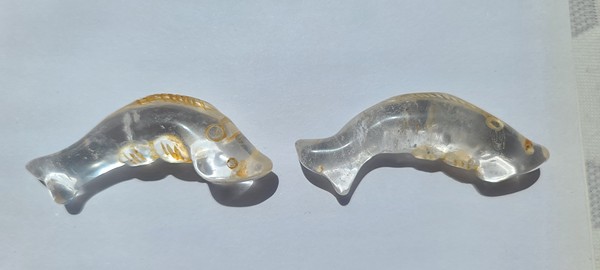 古玩玉器天然水晶雕“魚形墜”拍賣，當前價格800元