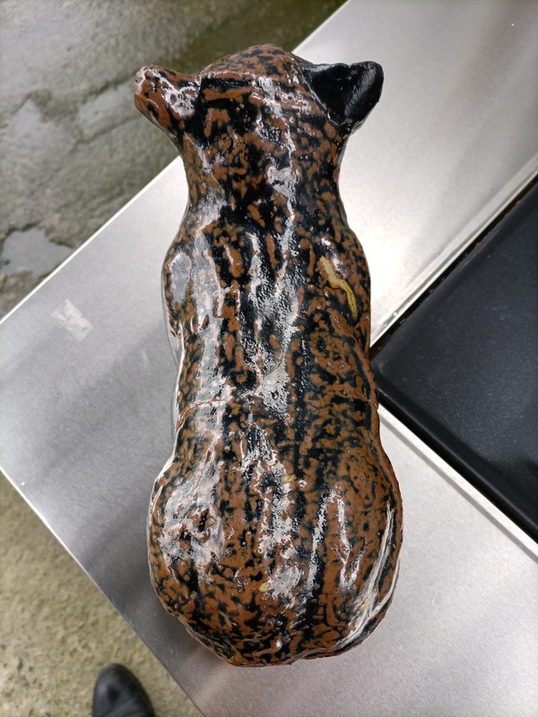 古玩陶瓷磁州窯醬釉虎形枕拍賣,當前價格260元