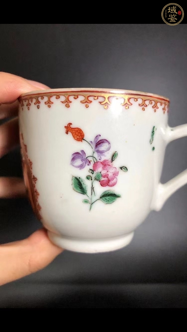 古玩陶瓷清中·廣彩滿大人圖執杯真品鑒賞圖