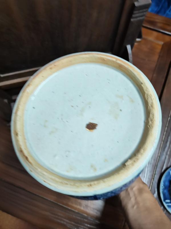 古玩陶瓷青花鳳穿牡丹花紋將軍罐拍賣,當(dāng)前價(jià)格30000元