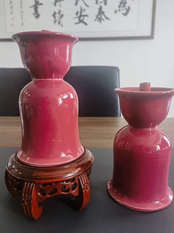 古玩陶瓷胭脂紅燭臺拍賣,當前價格150元