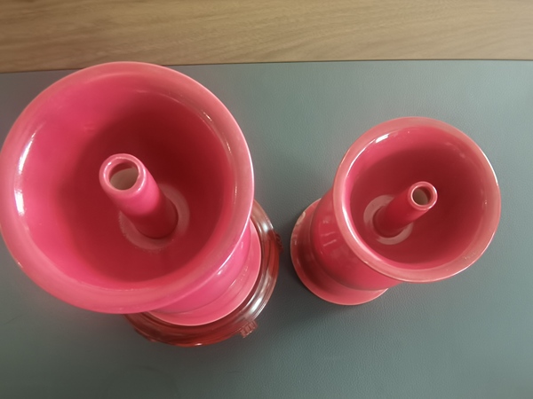 古玩陶瓷胭脂紅燭臺拍賣,當前價格150元