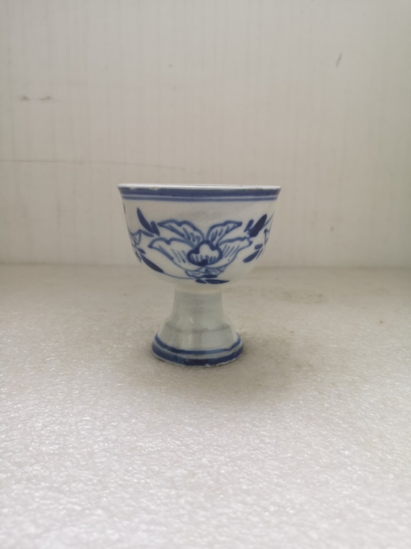 古玩陶瓷磁州窯青花花卉紋高足杯拍賣,當(dāng)前價格398元