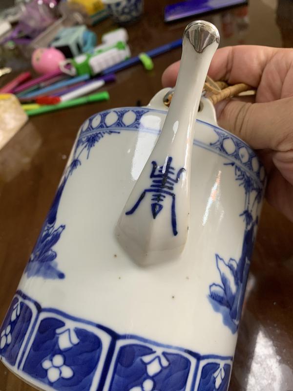 古玩陶瓷青花人物茶壺拍賣,當前價格3600元