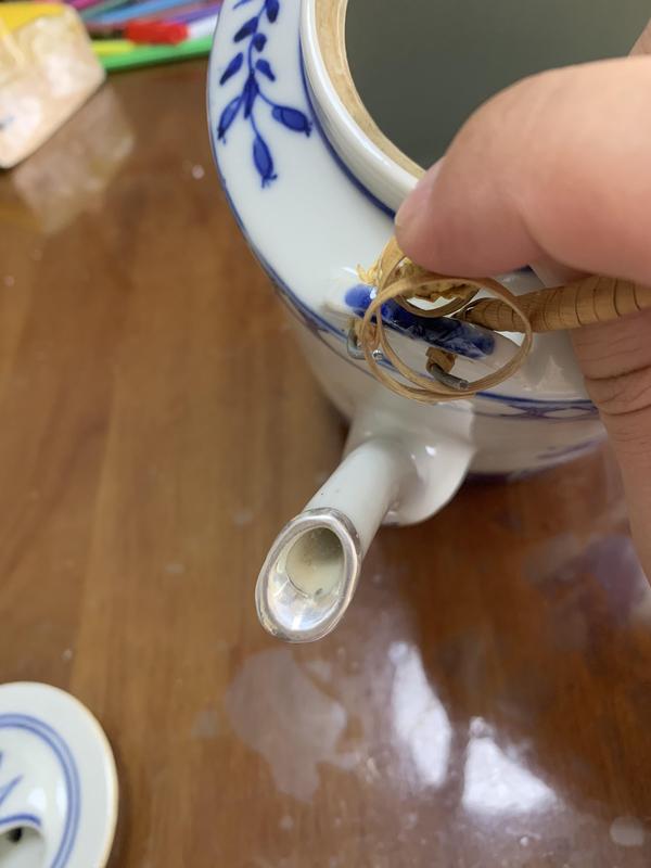 古玩陶瓷青花人物茶壺拍賣,當前價格3600元