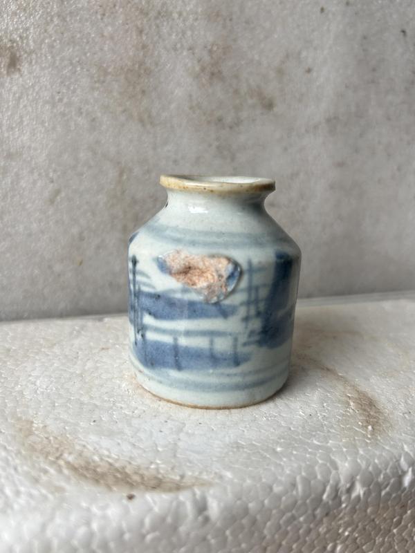 古玩陶瓷青花山水人物水盂拍賣,當前價格198元