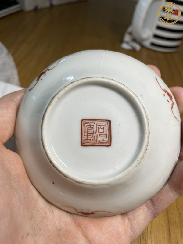 古玩陶瓷青花粉彩人物盤真品鑒賞圖