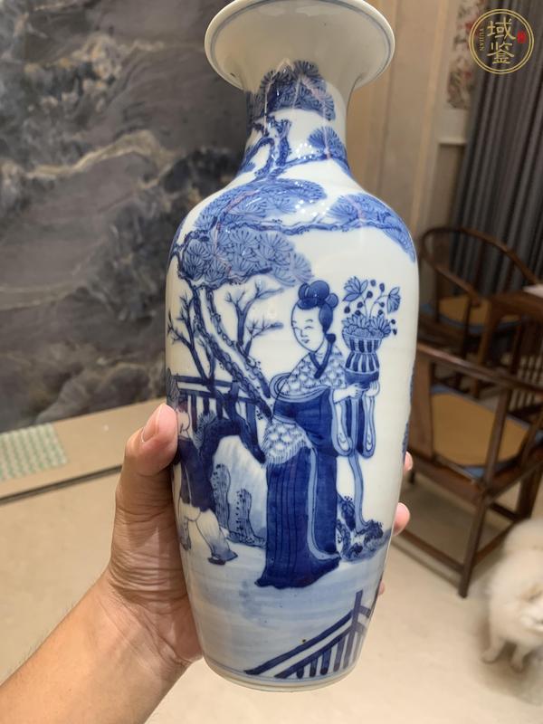 古玩陶瓷青花人物故事撇口瓶真品鑒賞圖