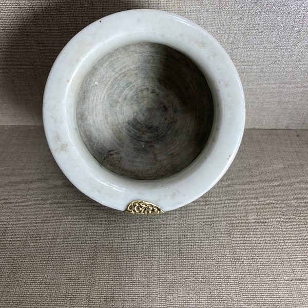 古玩陶瓷白釉圈足爐拍賣,當前價格799元