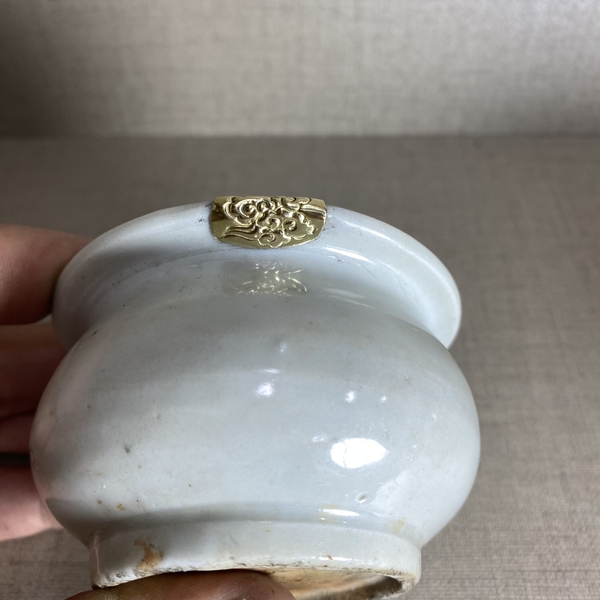 古玩陶瓷白釉圈足爐拍賣,當前價格799元
