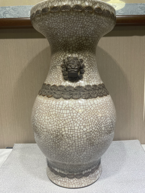 古玩陶瓷清雍正仿哥釉獸耳尊拍賣,當(dāng)前價(jià)格9966元