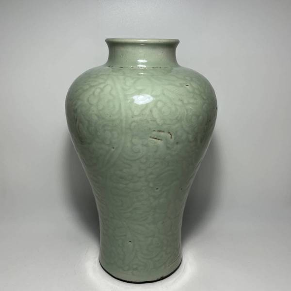 古玩陶瓷冬青釉刻花梅瓶拍賣,當前價格4000元