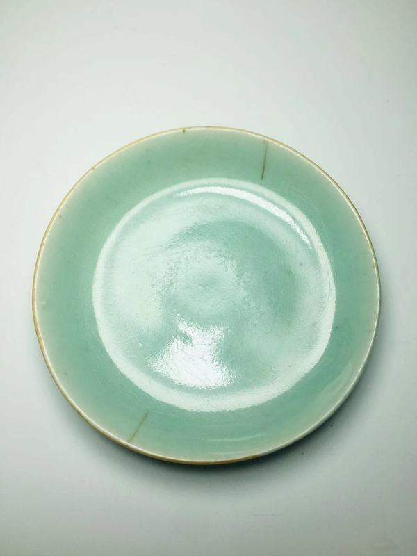 古玩陶瓷豆青釉盤拍賣,當前價格188元