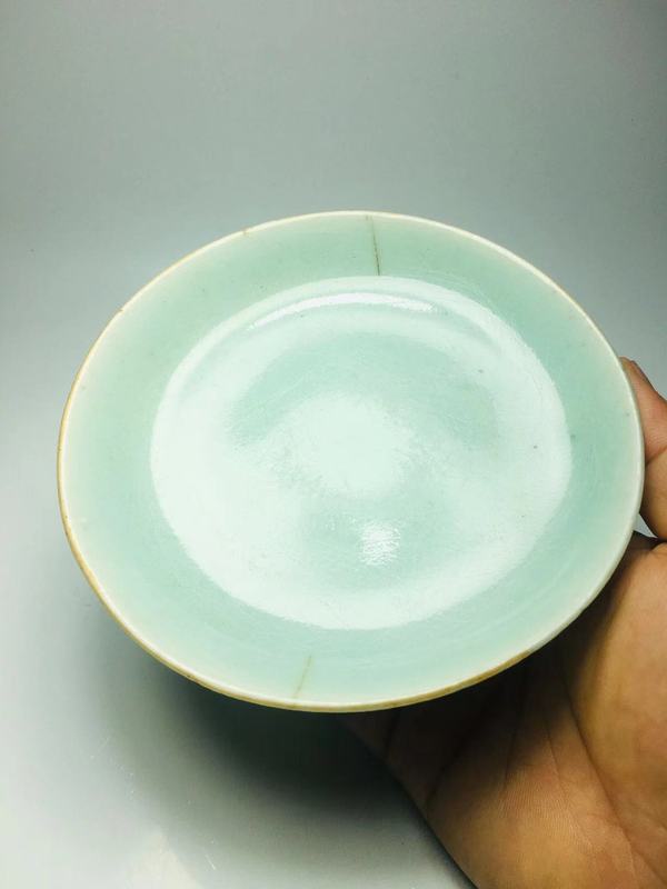 古玩陶瓷豆青釉盤拍賣,當前價格188元