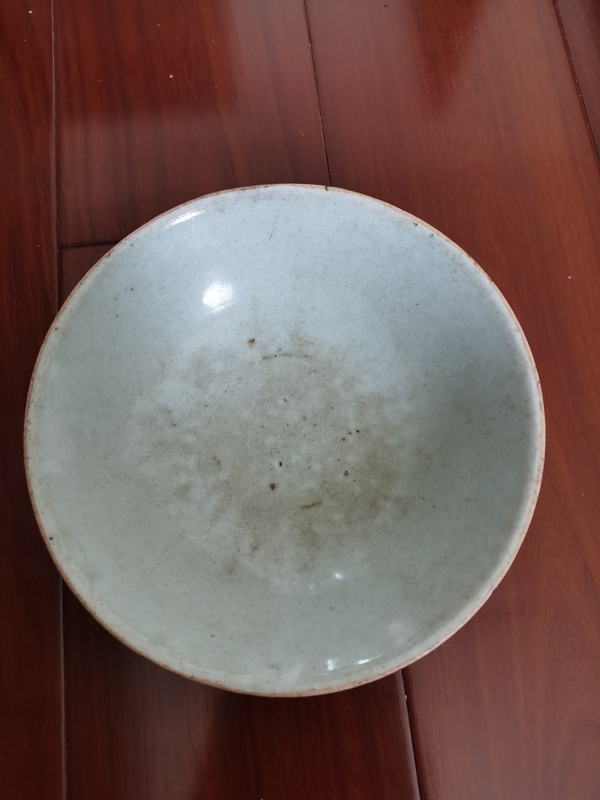 古玩陶瓷清中期豆青碗拍賣,當前價格300元