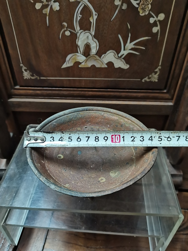 古玩陶瓷春秋戰國硬陶雙耳三足鼎拍賣,當前價格4000元