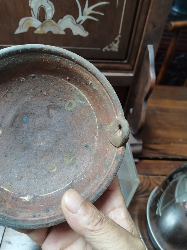 古玩陶瓷春秋戰國硬陶雙耳三足鼎拍賣,當前價格4000元